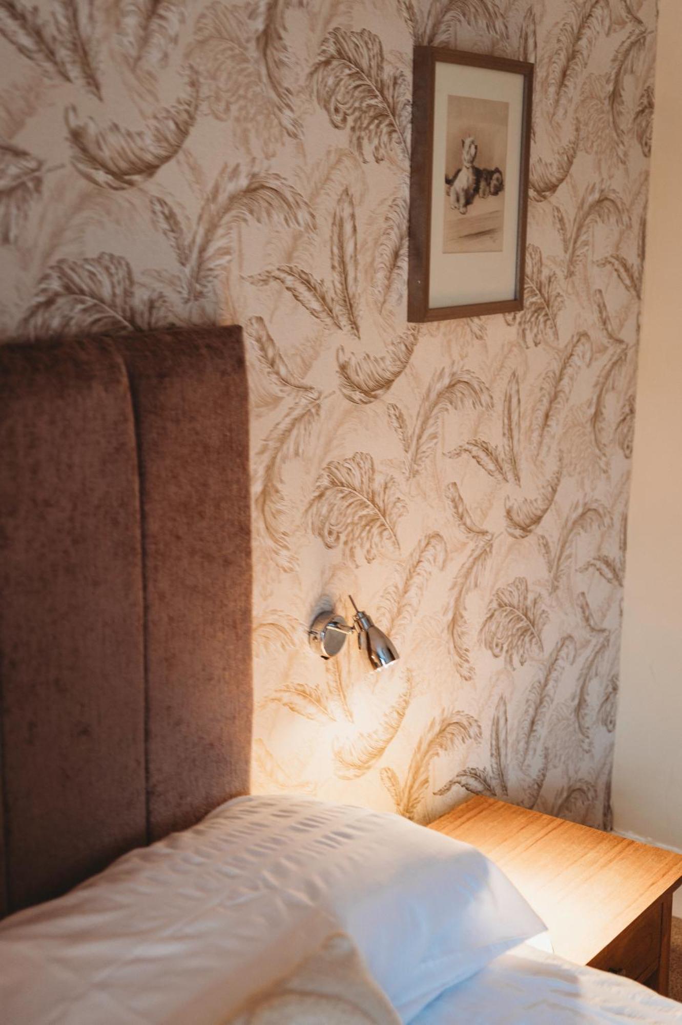 The White Lion Inn オークハム エクステリア 写真